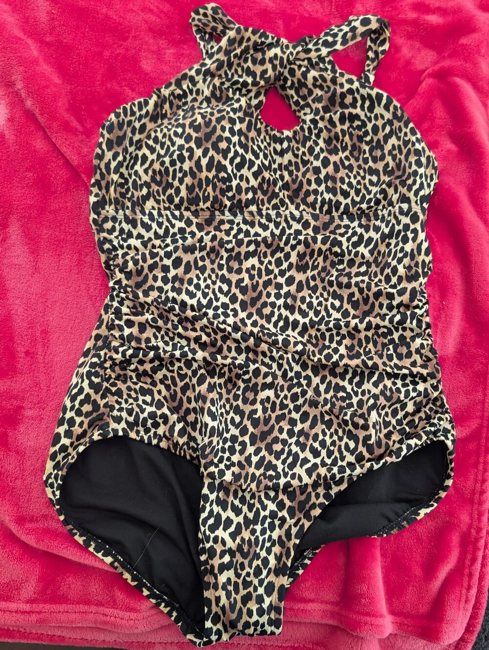 Miracle Brands "Embrace Your Curves" Women's Leopard Print One-Piece Swimsuit